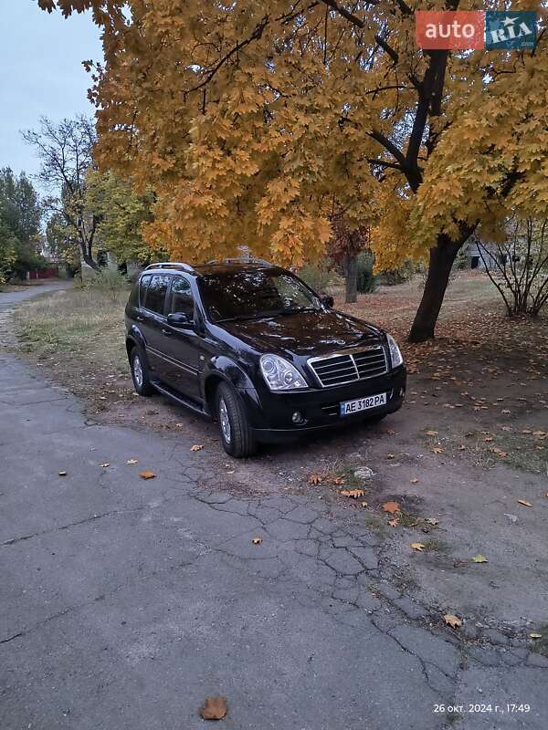 Внедорожник / Кроссовер SsangYong Rexton 2011 в 