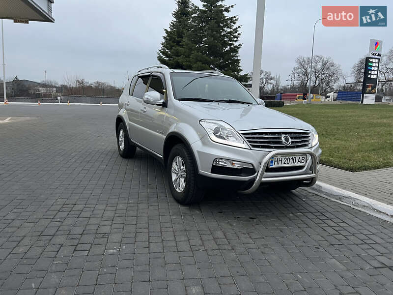 Внедорожник / Кроссовер SsangYong Rexton 2013 в Одессе