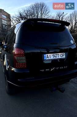 Внедорожник / Кроссовер SsangYong Rexton 2012 в 