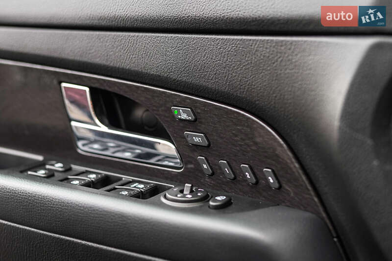 Внедорожник / Кроссовер SsangYong Rexton 2015 в Львове