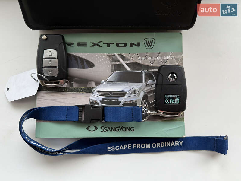 Внедорожник / Кроссовер SsangYong Rexton 2015 в Львове