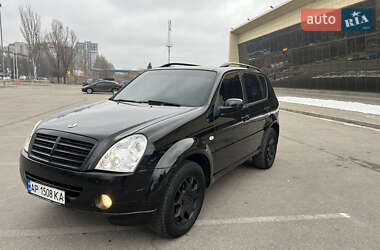 Внедорожник / Кроссовер SsangYong Rexton 2006 в Запорожье