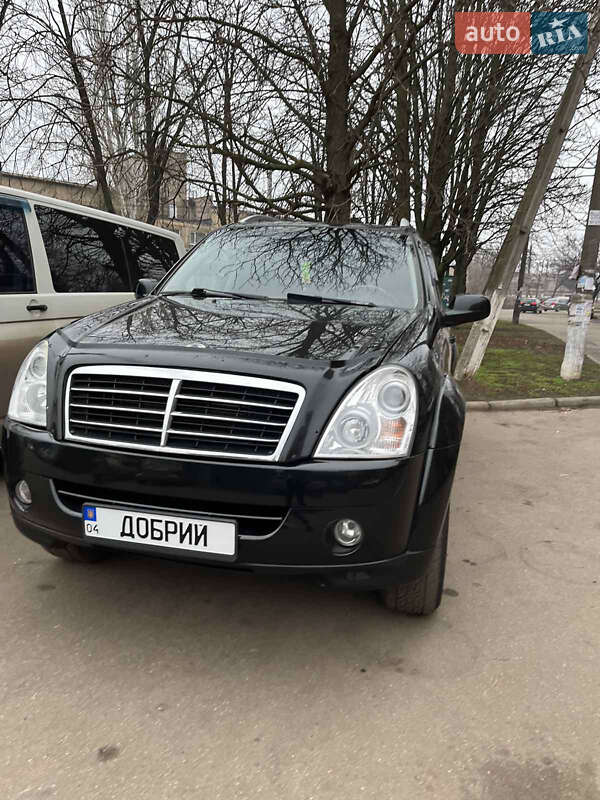 Позашляховик / Кросовер SsangYong Rexton 2010 в Кривому Розі фото 2 Позашляховик / Кросовер SsangYong Rexton 2010 в Кривому Розі
