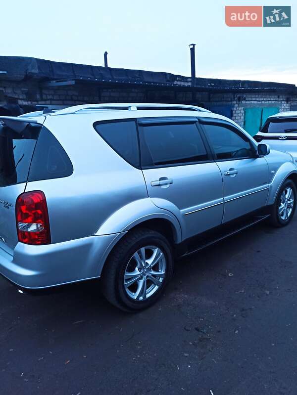 Позашляховик / Кросовер SsangYong Rexton 2011 в Павлограді