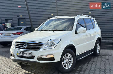 Внедорожник / Кроссовер SsangYong Rexton 2012 в Киеве