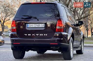 Позашляховик / Кросовер SsangYong Rexton 2012 в 