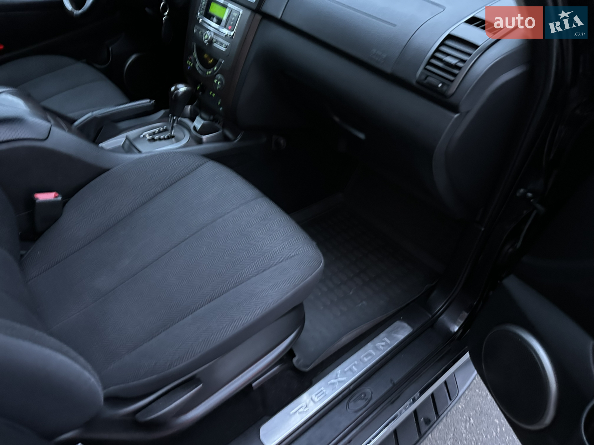 2014 SsangYong Rexton - мініатюра 18