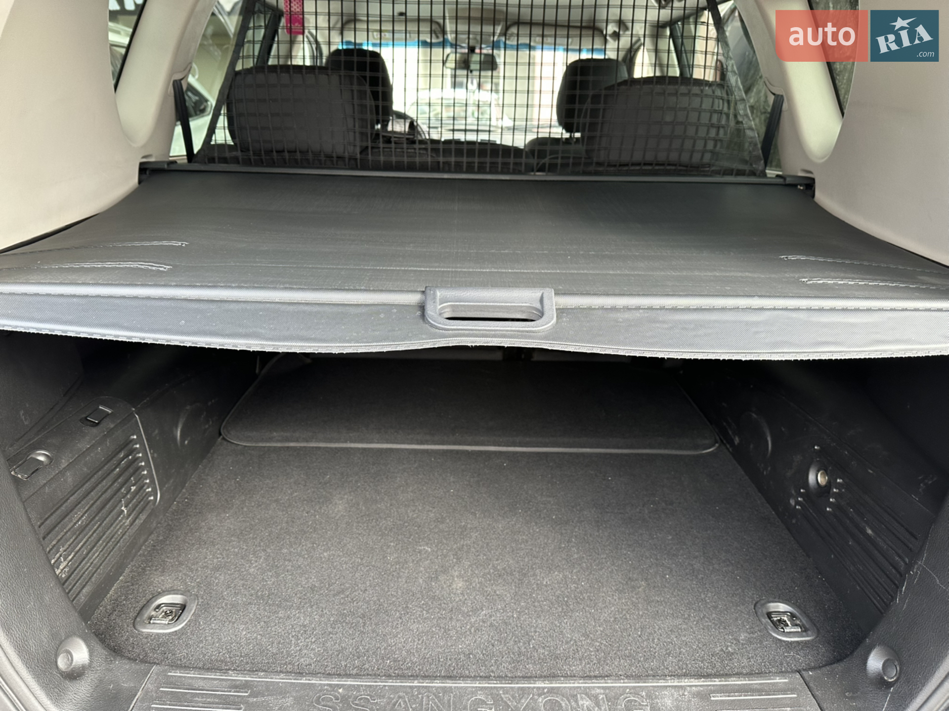 2014 SsangYong Rexton - мініатюра 2