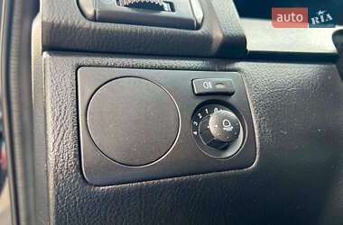 Внедорожник / Кроссовер SsangYong Rexton 2011 в 