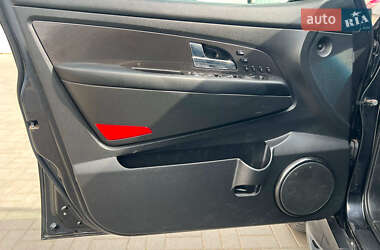 Внедорожник / Кроссовер SsangYong Rexton 2011 в 