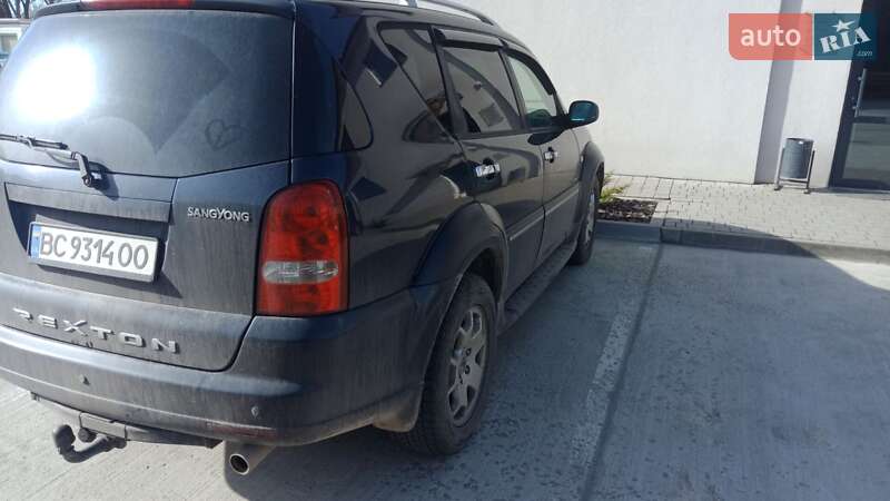 Внедорожник / Кроссовер SsangYong Rexton 2006 в Львове