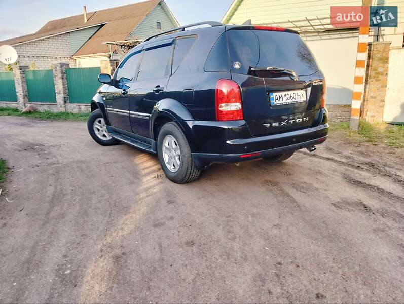 Позашляховик / Кросовер SsangYong Rexton 2008 в Житомирі