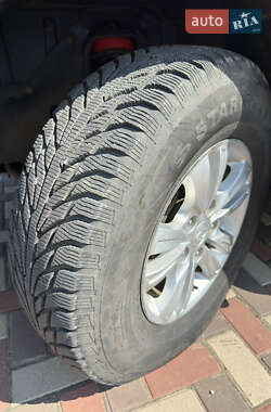 Позашляховик / Кросовер SsangYong Rexton 2013 в 