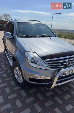 Позашляховик / Кросовер SsangYong Rexton 2013 в 