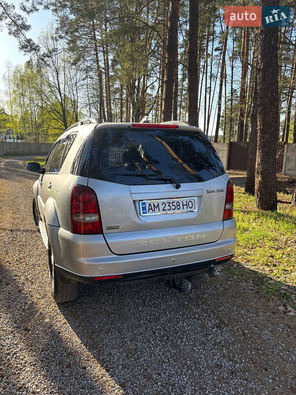 Позашляховик / Кросовер SsangYong Rexton 2007 в Житомирі