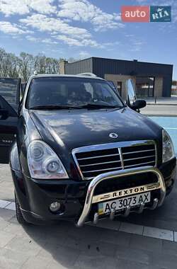 Внедорожник / Кроссовер SsangYong Rexton 2009 в 