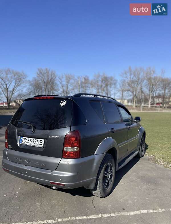 Внедорожник / Кроссовер SsangYong Rexton 2007 в Городке