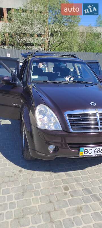 Позашляховик / Кросовер SsangYong Rexton 2007 в Львові