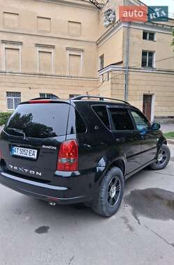 Позашляховик / Кросовер SsangYong Rexton 2008 в 