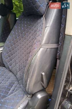 Позашляховик / Кросовер SsangYong Rexton 2008 в 