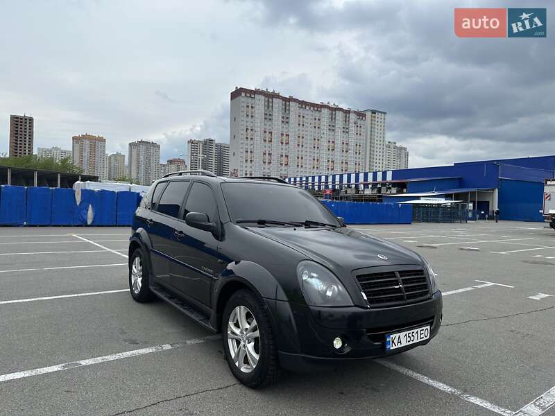 Позашляховик / Кросовер SsangYong Rexton 2011 в Києві