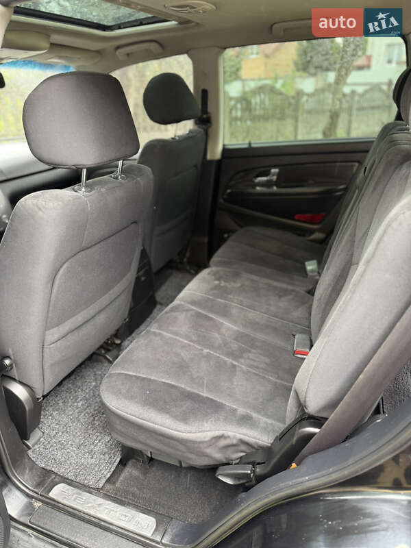 Внедорожник / Кроссовер SsangYong Rexton 2009 в Львове