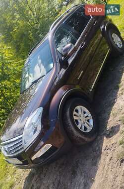 Внедорожник / Кроссовер SsangYong Rexton 2014 в Толстом