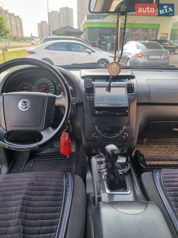 Позашляховик / Кросовер SsangYong Rexton 2007 в Києві