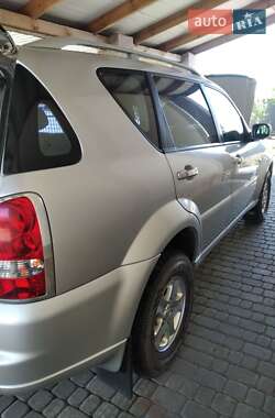 Внедорожник / Кроссовер SsangYong Rexton 2012 в 