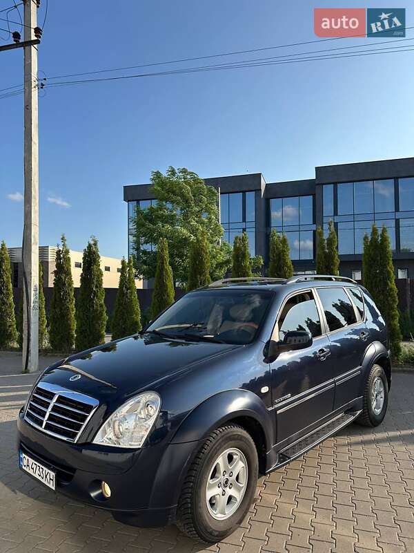 Внедорожник / Кроссовер SsangYong Rexton 2008 в 
