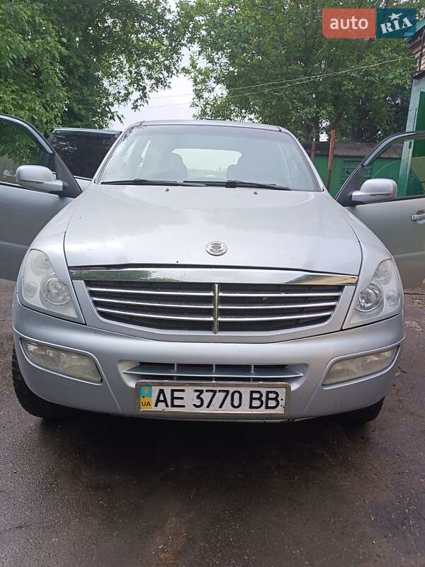 Внедорожник / Кроссовер SsangYong Rexton 2006 в 