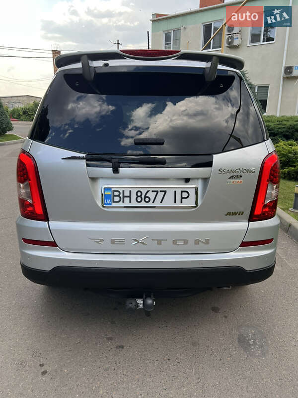 Позашляховик / Кросовер SsangYong Rexton 2013 в Одесі