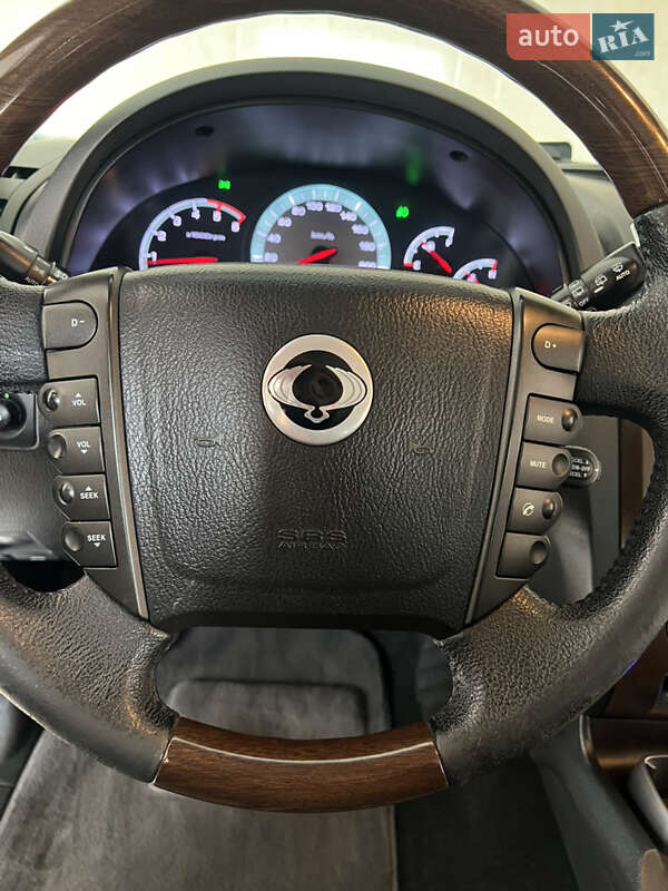 Позашляховик / Кросовер SsangYong Rexton 2013 в Одесі