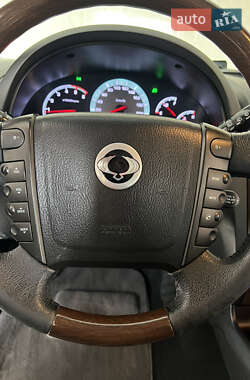 Позашляховик / Кросовер SsangYong Rexton 2013 в 