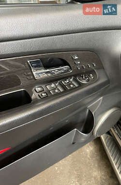 Внедорожник / Кроссовер SsangYong Rexton 2013 в 