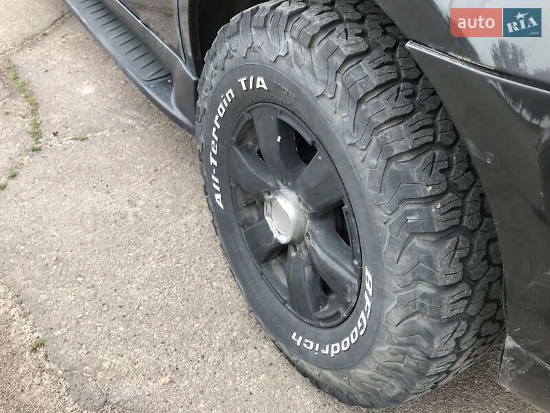 Внедорожник / Кроссовер SsangYong Rexton 2006 в Тростянце