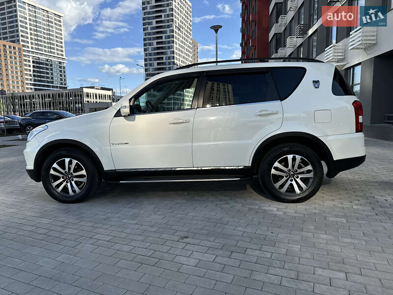 Внедорожник / Кроссовер SsangYong Rexton 2013 в Киеве