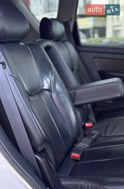 Внедорожник / Кроссовер SsangYong Rexton 2013 в 