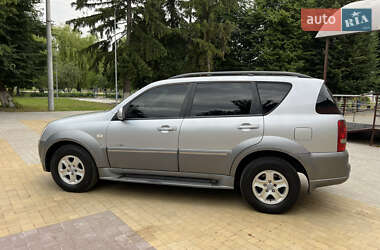 Позашляховик / Кросовер SsangYong Rexton 2008 в 