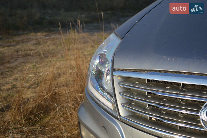 Позашляховик / Кросовер SsangYong Rexton 2012 в Києві