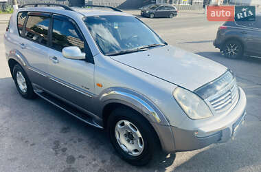 Внедорожник / Кроссовер SsangYong Rexton 2005 в 