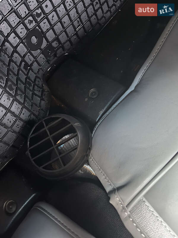 Позашляховик / Кросовер SsangYong Rexton 2012 в Луцьку фото 9 Позашляховик / Кросовер SsangYong Rexton 2012 в Луцьку