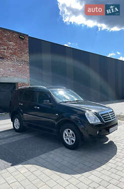 Внедорожник / Кроссовер SsangYong Rexton 2011 в 