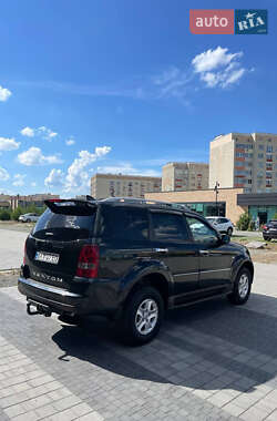 Внедорожник / Кроссовер SsangYong Rexton 2011 в 