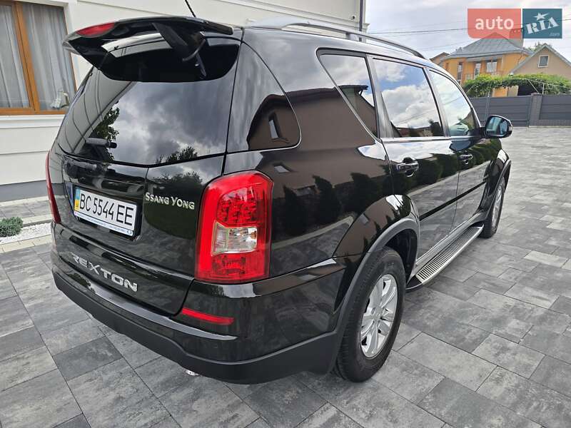 Внедорожник / Кроссовер SsangYong Rexton 2013 в Ивано-Франковске