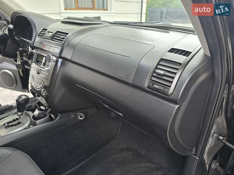 Внедорожник / Кроссовер SsangYong Rexton 2013 в Ивано-Франковске
