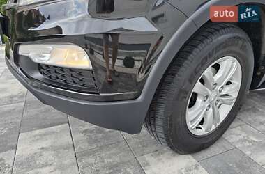 Внедорожник / Кроссовер SsangYong Rexton 2013 в 