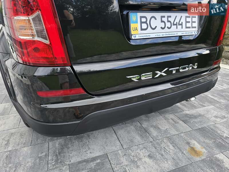 Внедорожник / Кроссовер SsangYong Rexton 2013 в Ивано-Франковске