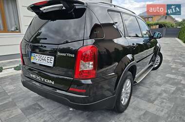 Внедорожник / Кроссовер SsangYong Rexton 2013 в 
