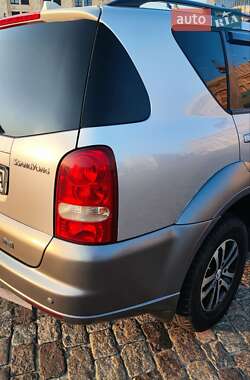 Внедорожник / Кроссовер SsangYong Rexton 2007 в 